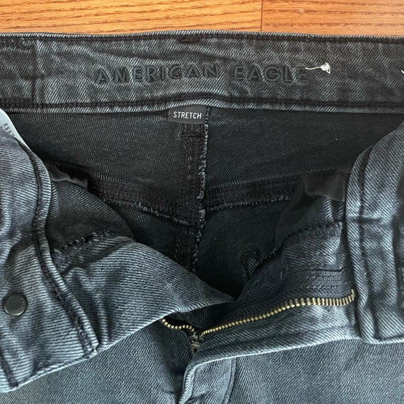American Eagle Stretch Mom Jean, Regular, Size 2 - Picture 5 of 7